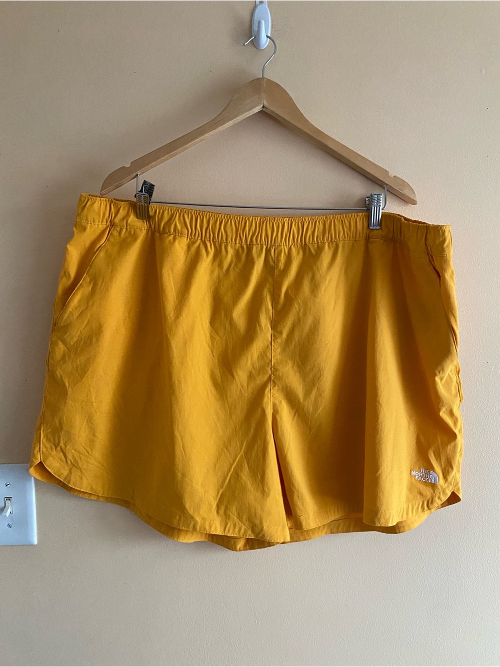 The North Face Class V Shorts Women 3X Yellow Quick Dry Hiking Performance Nylon - Picture 2 of 14